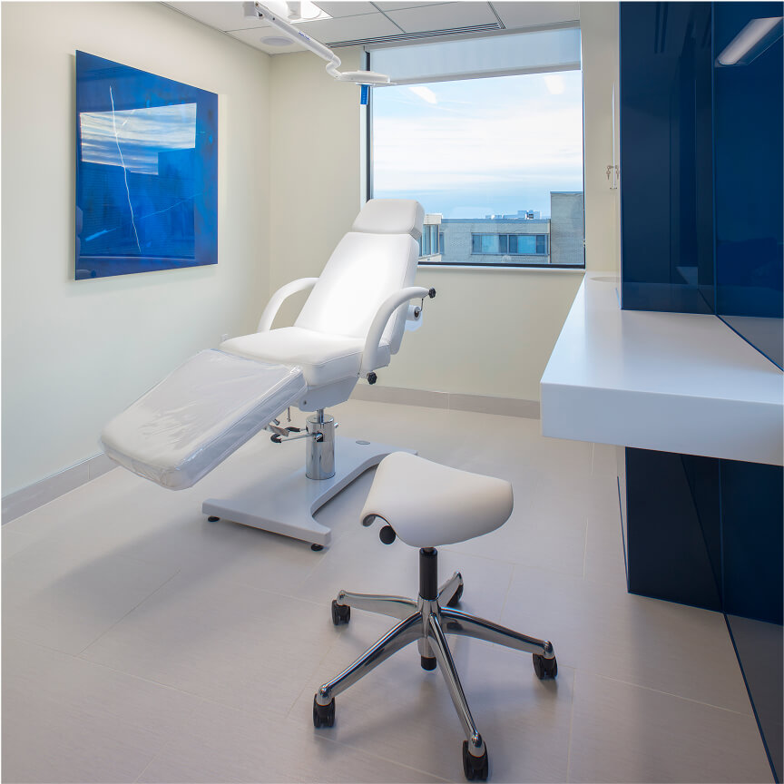 Active Stool Lab